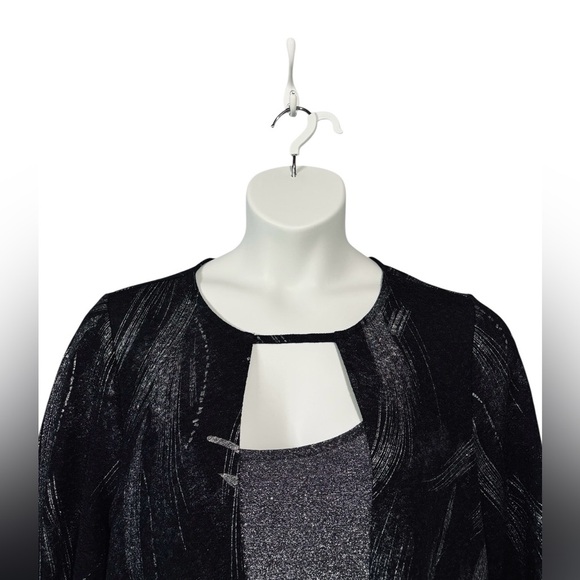 Claire France, Plus Size Shimmering Black & Silver Tunic, 1X - Picture 3 of 9